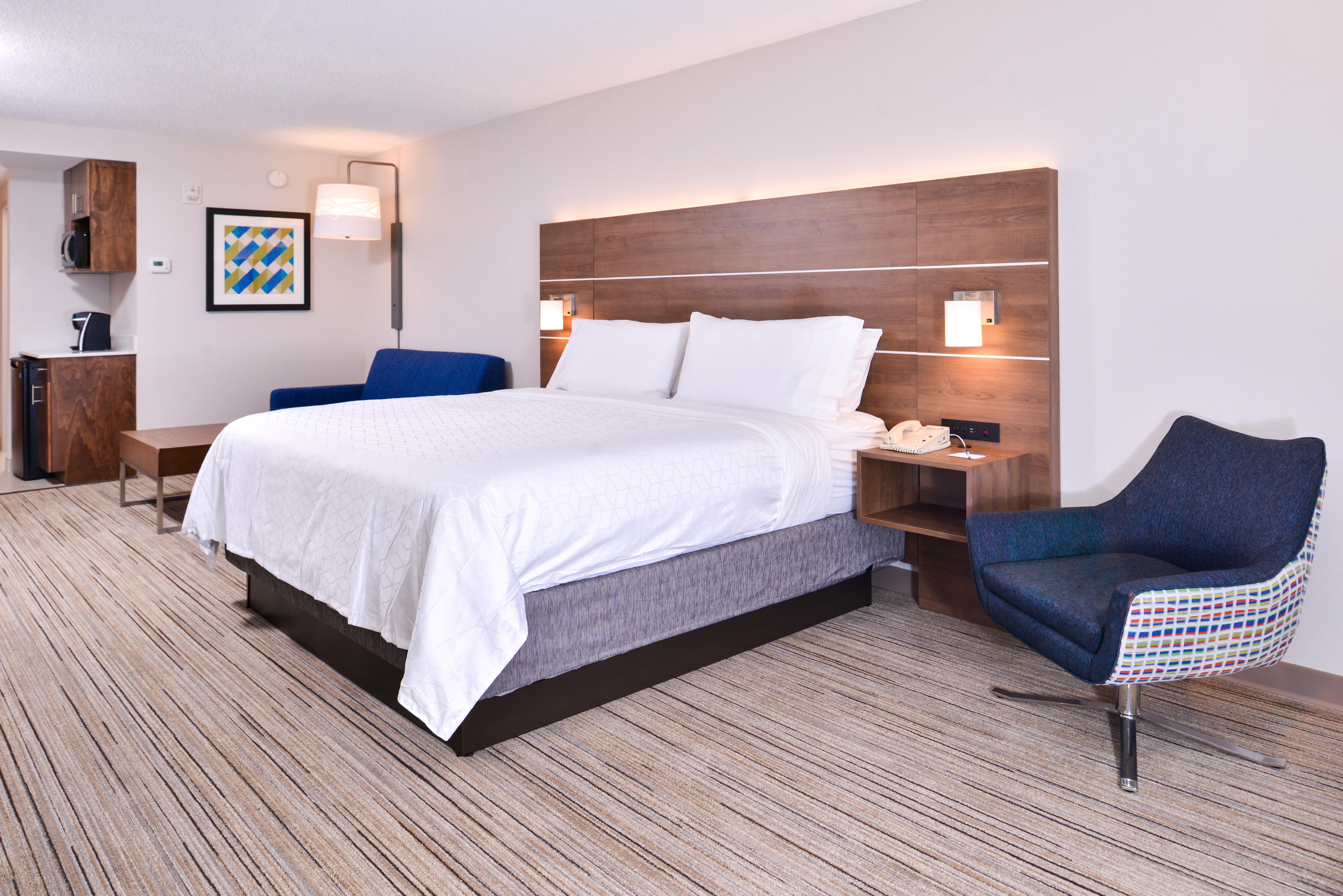 Holiday Inn Express Hotel & Suites Tampa-Anderson Road-Veterans Exp By Ihg West Chase Экстерьер фото
