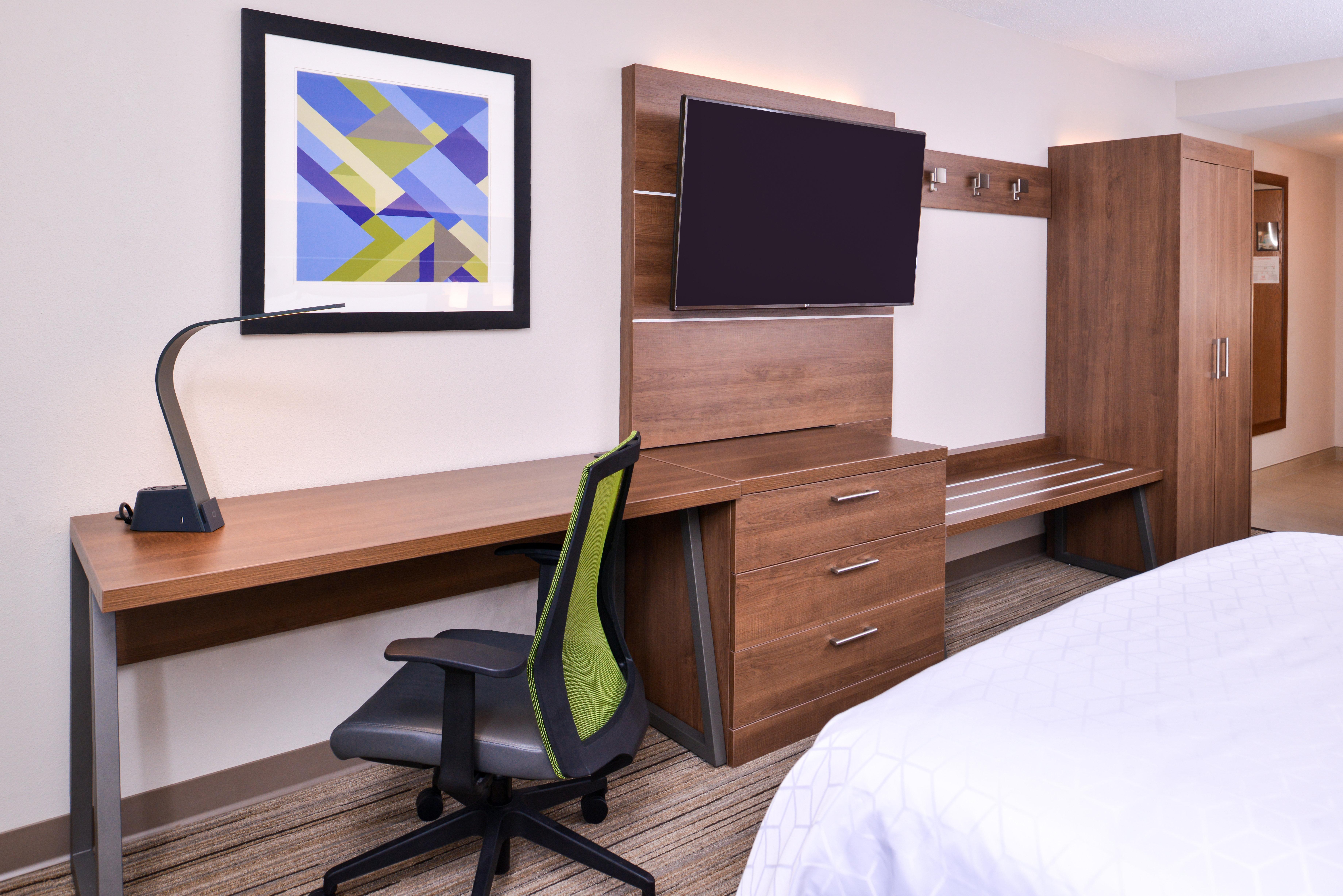 Holiday Inn Express Hotel & Suites Tampa-Anderson Road-Veterans Exp By Ihg West Chase Экстерьер фото