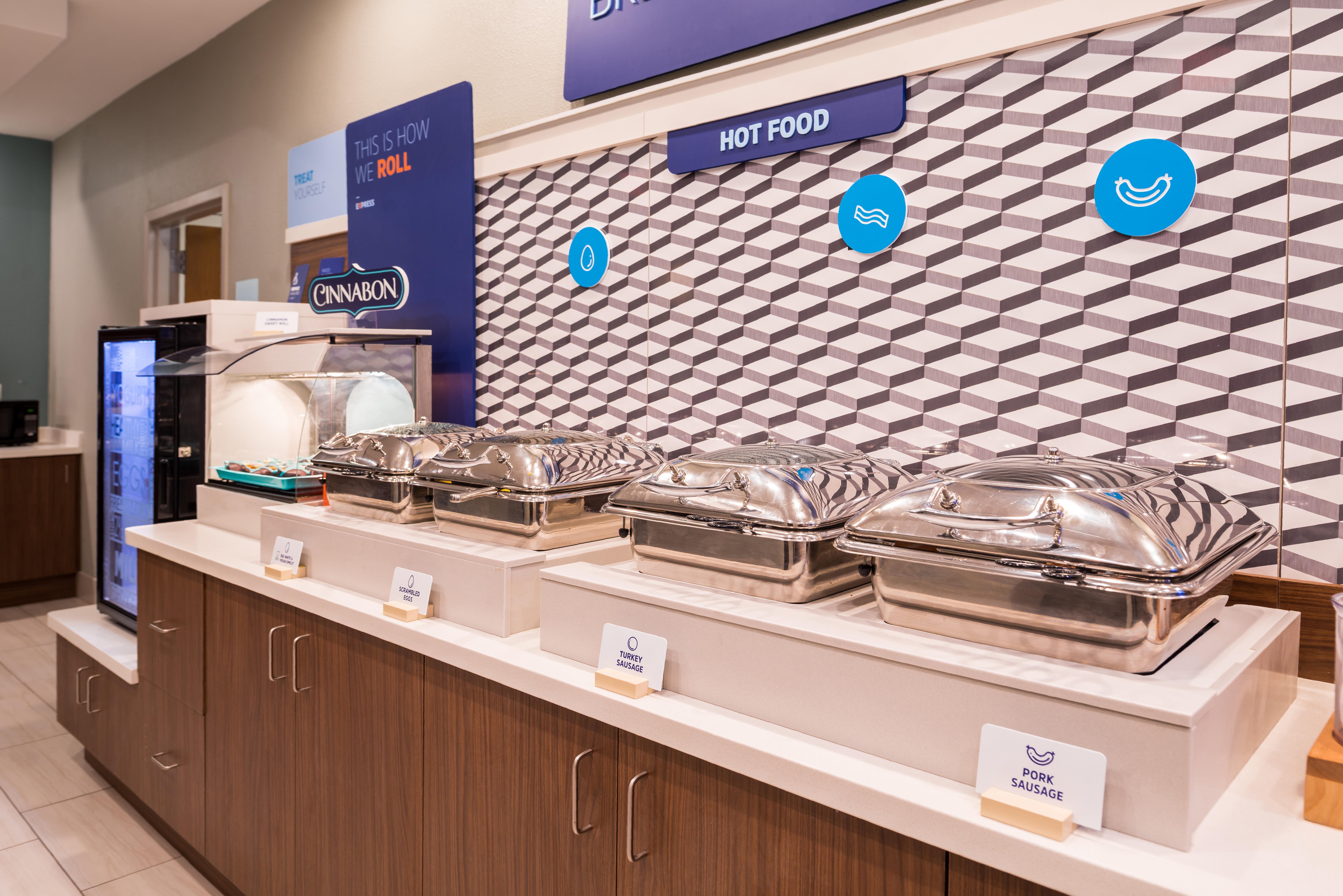 Holiday Inn Express Hotel & Suites Tampa-Anderson Road-Veterans Exp By Ihg West Chase Экстерьер фото