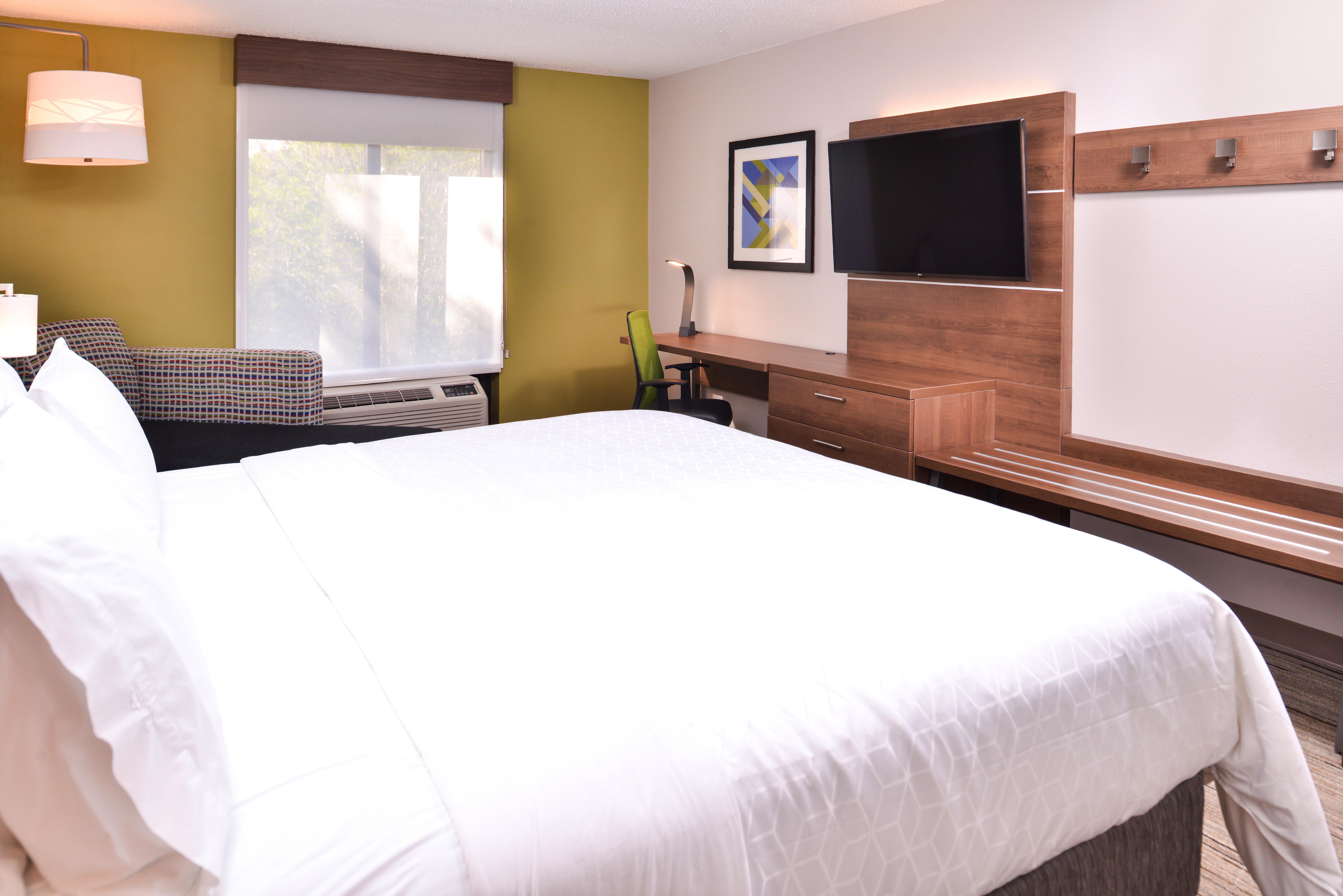 Holiday Inn Express Hotel & Suites Tampa-Anderson Road-Veterans Exp By Ihg West Chase Экстерьер фото